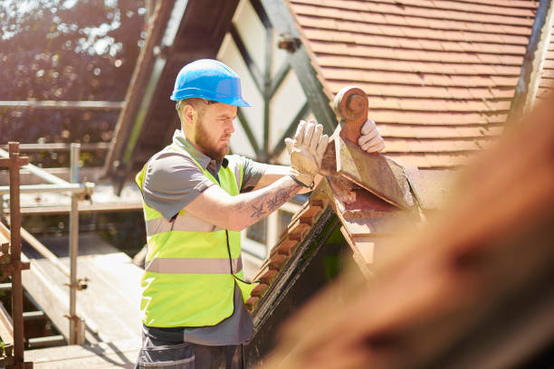 Best Emergency Roof Repair  in Menomonie, WI